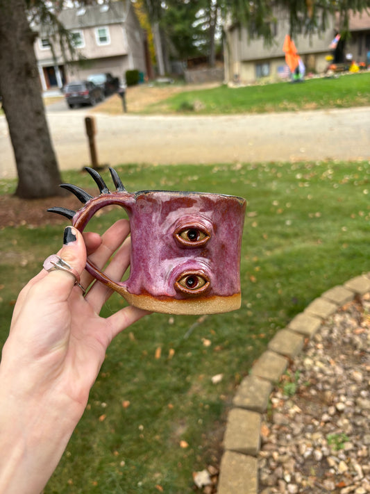 Thorns like Steel Eye Mug